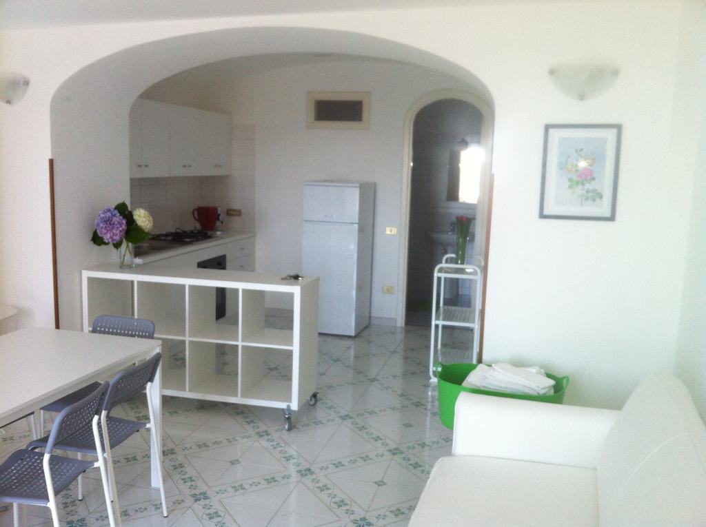 Palazzo Damelio Apartment Scala Bilik gambar